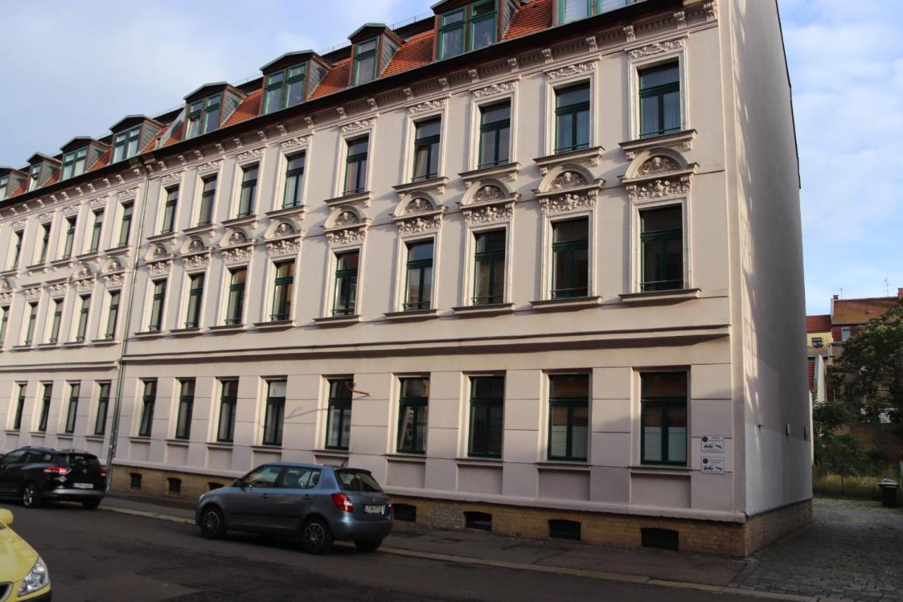 Schoene, Ruhige Zweiraumwohnung Im Angesagten Altlindenau ไลป์ซิก ภายนอก รูปภาพ