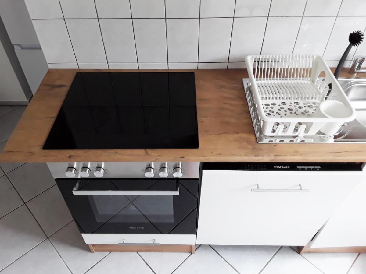 Schoene, Ruhige Zweiraumwohnung Im Angesagten Altlindenau ไลป์ซิก ภายนอก รูปภาพ