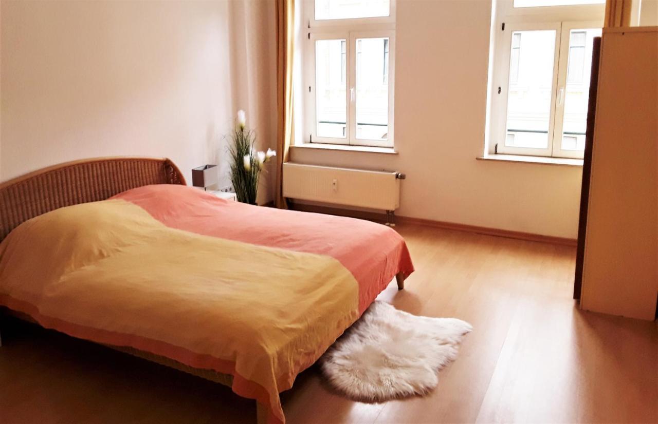 Schoene, Ruhige Zweiraumwohnung Im Angesagten Altlindenau ไลป์ซิก ภายนอก รูปภาพ